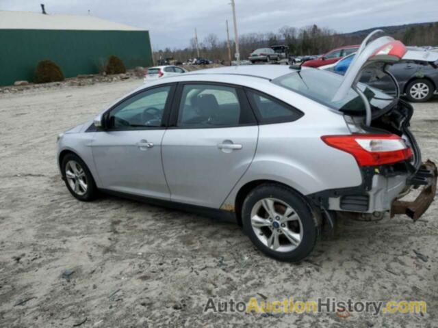 FORD FOCUS SE, 1FAHP3F22CL296866