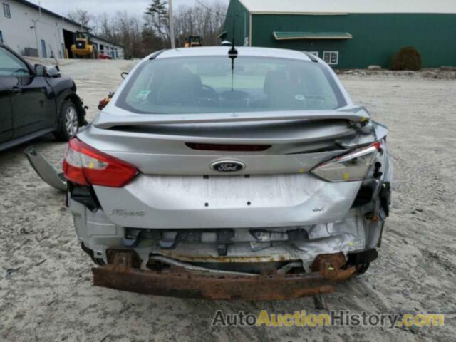 FORD FOCUS SE, 1FAHP3F22CL296866