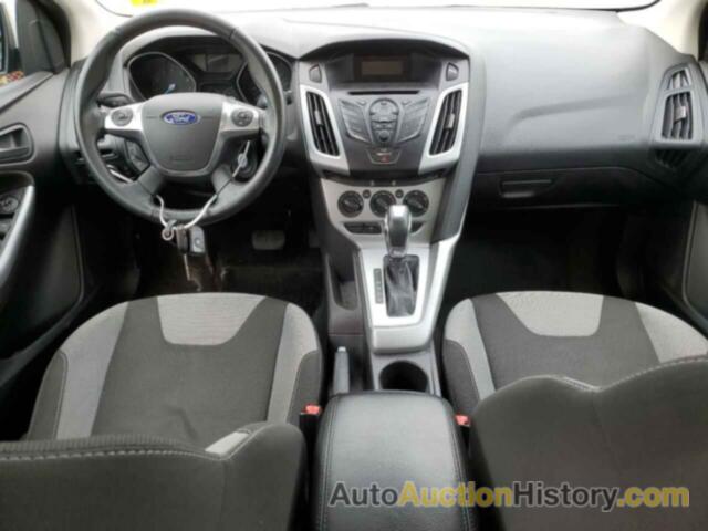 FORD FOCUS SE, 1FAHP3F22CL296866