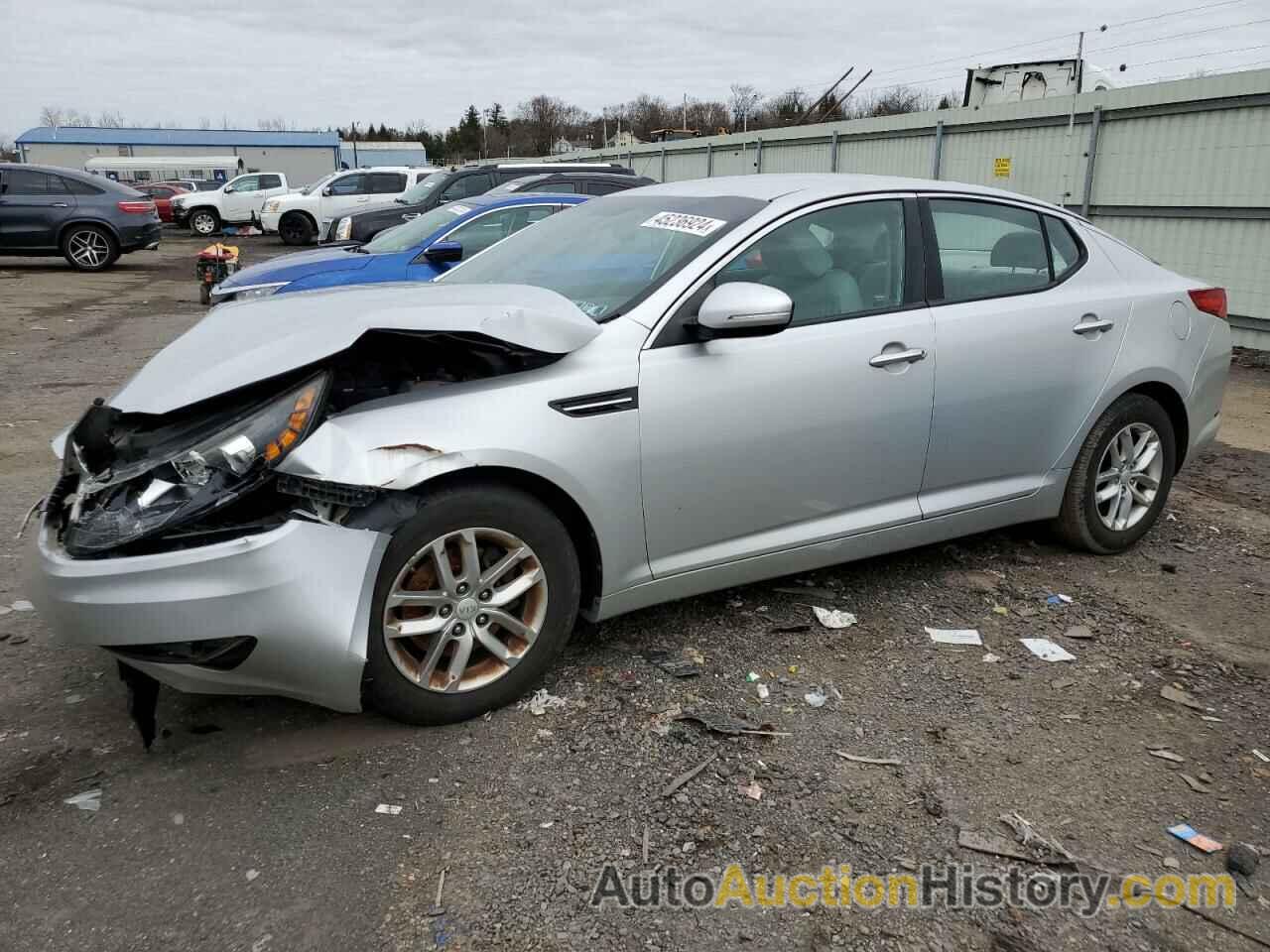 KIA OPTIMA LX, 5XXGM4A78DG144681