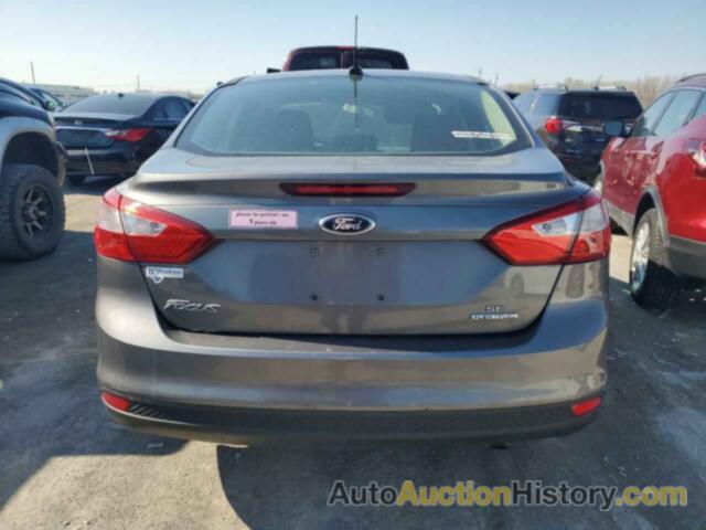 FORD FOCUS SE, 1FAHP3F28CL435379