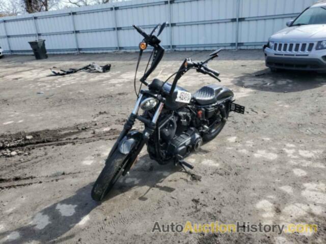 HARLEY-DAVIDSON XL IRON 883, 1HD4LE219DC445433