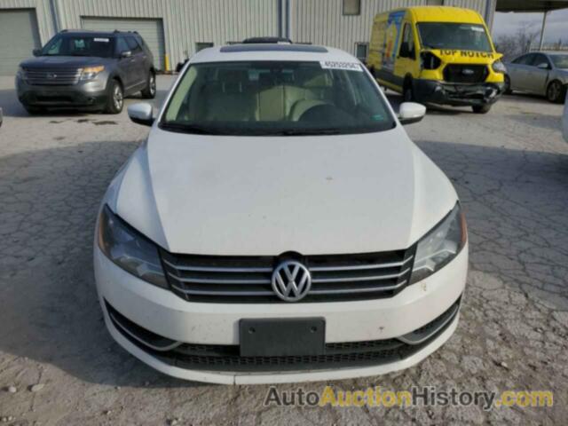 VOLKSWAGEN PASSAT SE, 1VWBH7A35DC065463