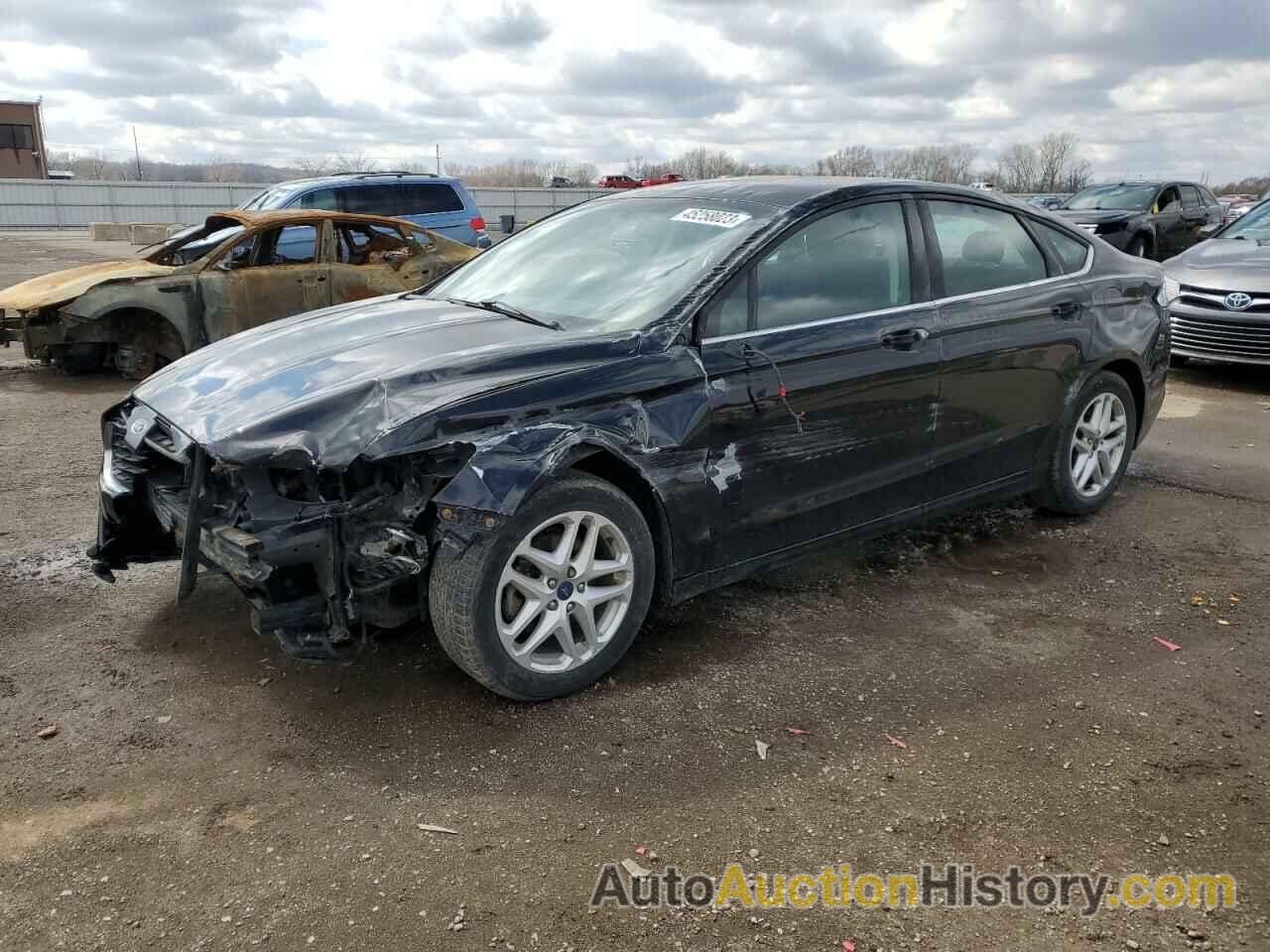 FORD FUSION SE, 3FA6P0H77GR128095