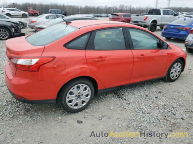 FORD FOCUS SE, 1FAHP3F25CL369826