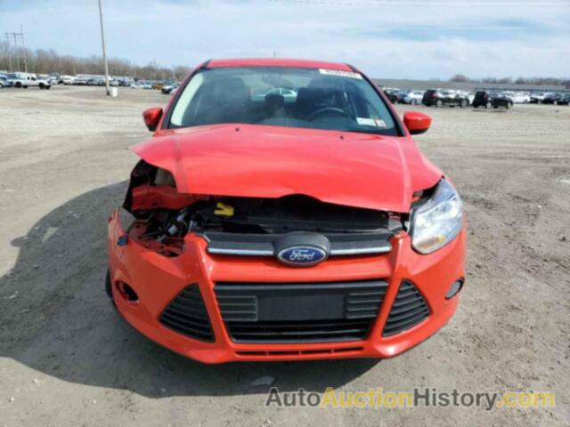 FORD FOCUS SE, 1FAHP3F29CL474529