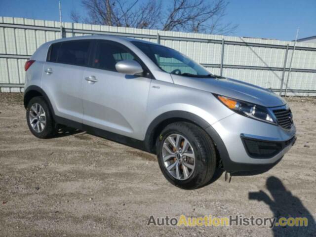 KIA SPORTAGE LX, KNDPBCAC2F7677487