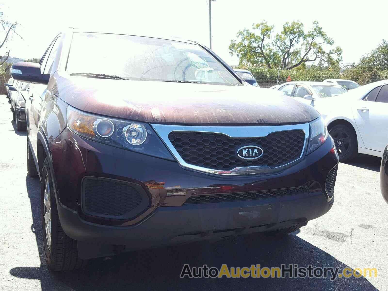 2012 KIA SORENTO BASE, 5XYKT4A25CG280813