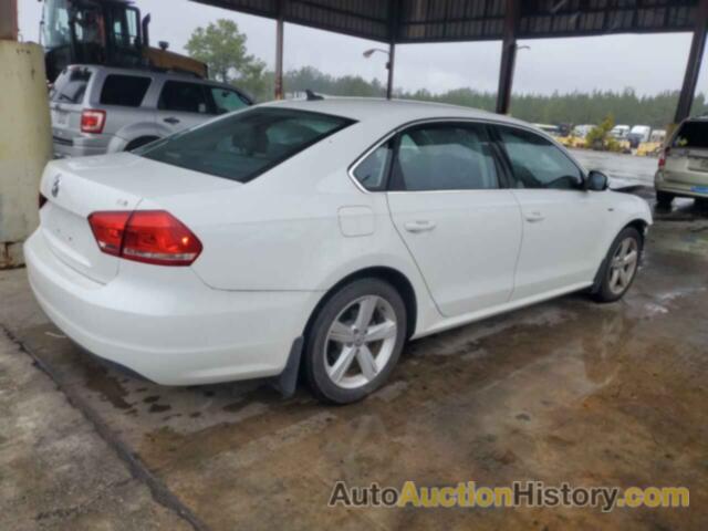 VOLKSWAGEN PASSAT S, 1VWAT7A32FC108718