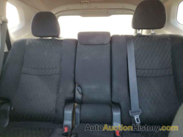 NISSAN ROGUE S, 5N1AT2MV2KC708471