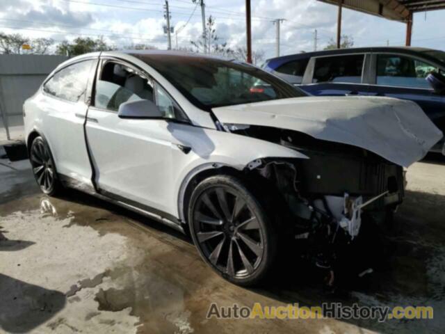 TESLA MODEL X, 7SAXCBE64NF333361