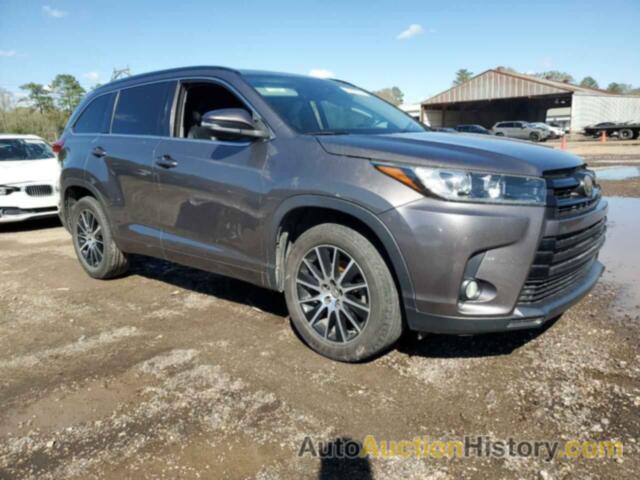 TOYOTA HIGHLANDER SE, 5TDKZRFH2HS508303