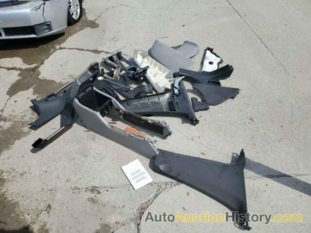 HONDA ACCORD LX, 1HGCR2F31DA127082