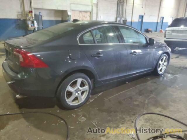 VOLVO S60 T5, YV1622FS6C2136936