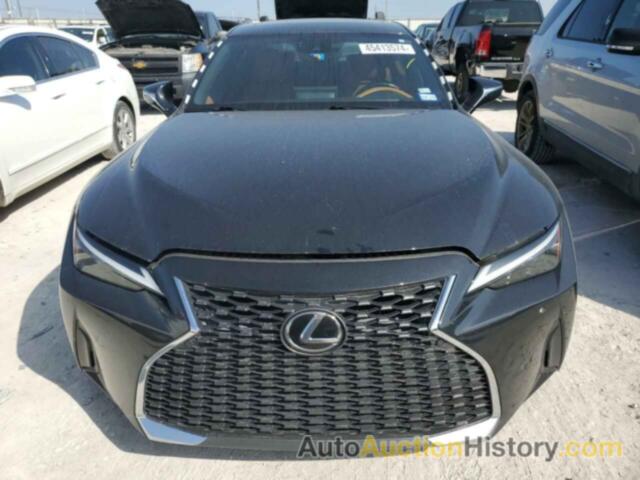 LEXUS IS 300, JTHCA1D23M5114819