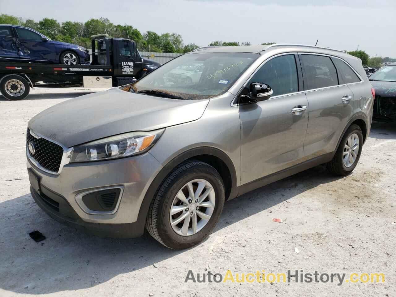 2017 KIA SORENTO LX, 5XYPG4A3XHG201372