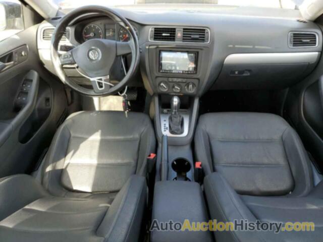 VOLKSWAGEN JETTA SEL, 3VWLX7AJ7BM009882