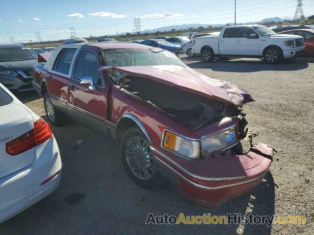 LINCOLN TOWNCAR EXECUTIVE, 1LNLM81W9RY664407