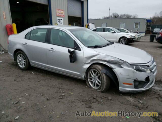 FORD FUSION S, 3FAHP0GA5CR134526