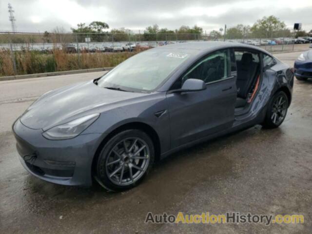 TESLA MODEL 3, 5YJ3E1EA3PF447262