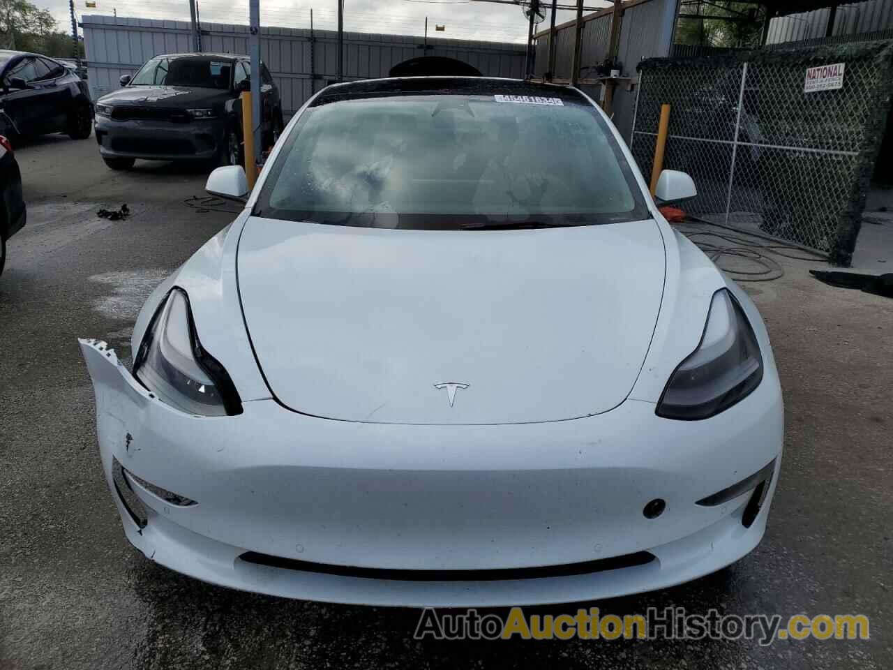 TESLA MODEL 3, 5YJ3E1EB8NF186071