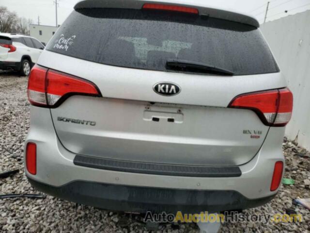 KIA SORENTO EX, 5XYKUDA70EG498234