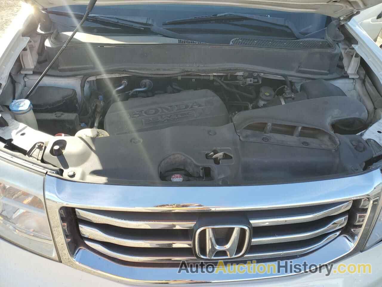 HONDA PILOT LX, 5FNYF3H29FB029872