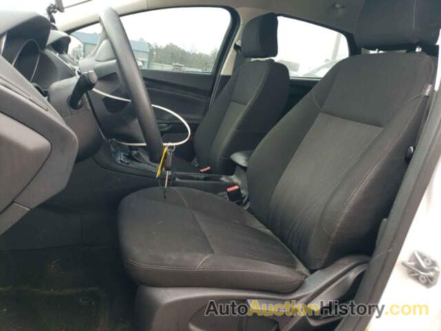 FORD FOCUS SE, 1FADP3F27HL302196