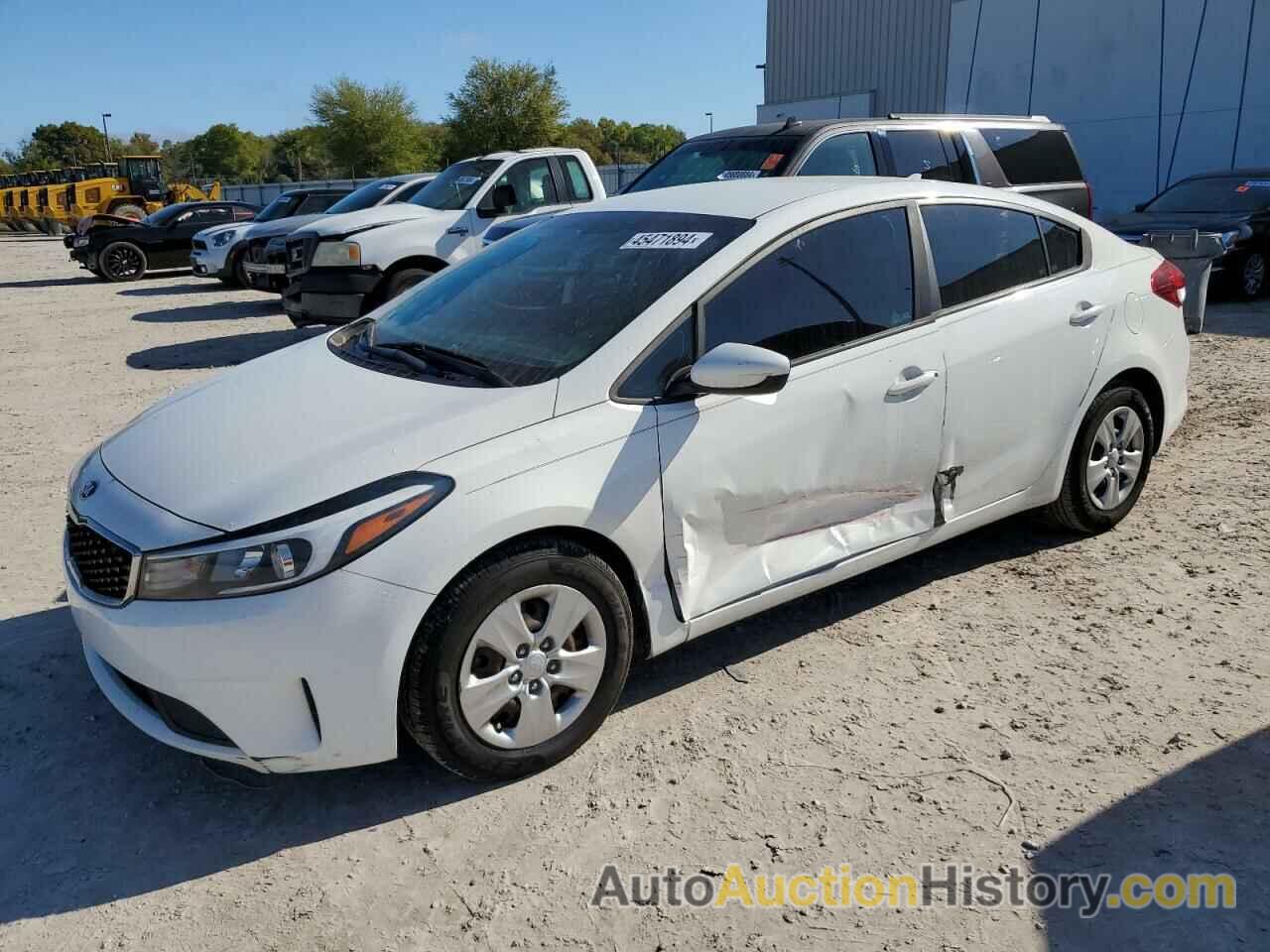 KIA FORTE LX, 3KPFK4A79JE187013