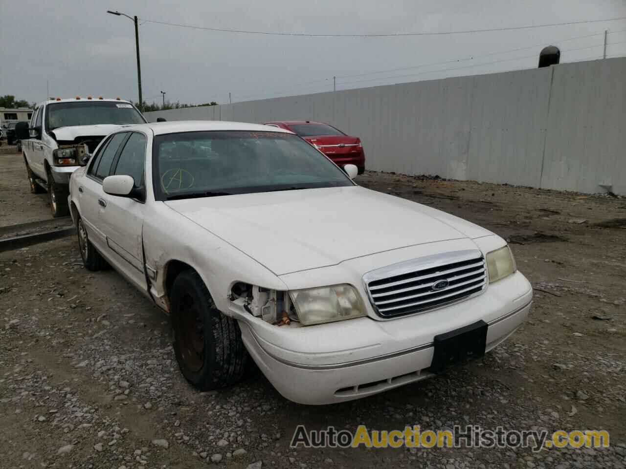 1998 FORD CROWN VIC, 2FAFP73W2WX116069