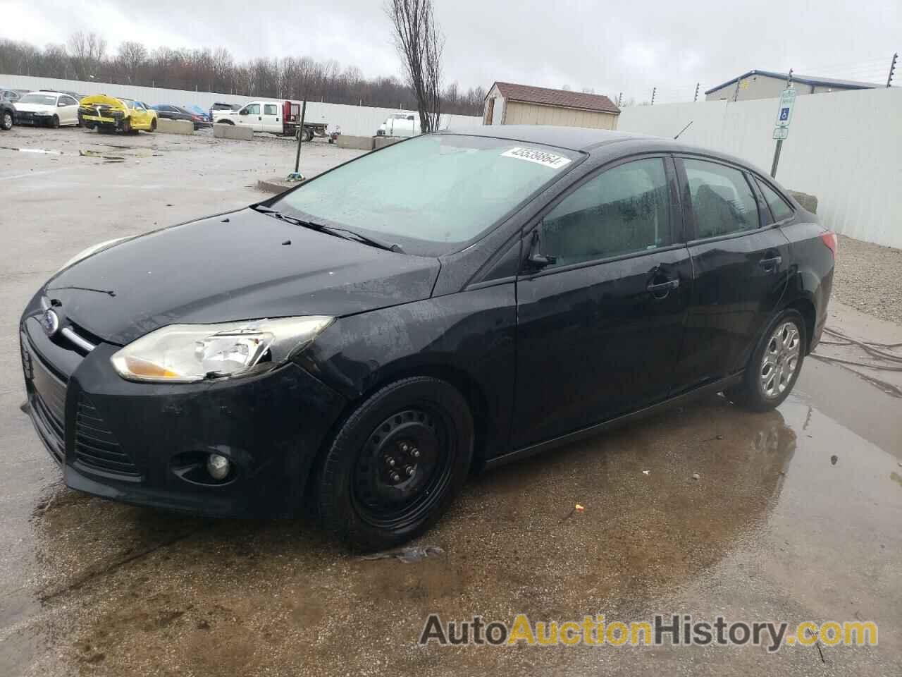 FORD FOCUS SE, 1FAHP3F20CL128224