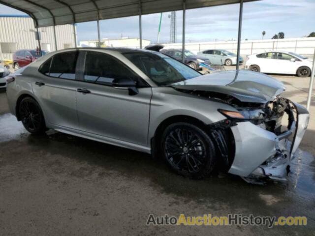 TOYOTA CAMRY SE, 4T1G11AK7NU004379