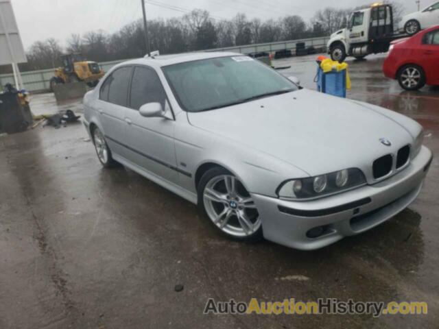 BMW M5, WBSDE9342YBZ95928