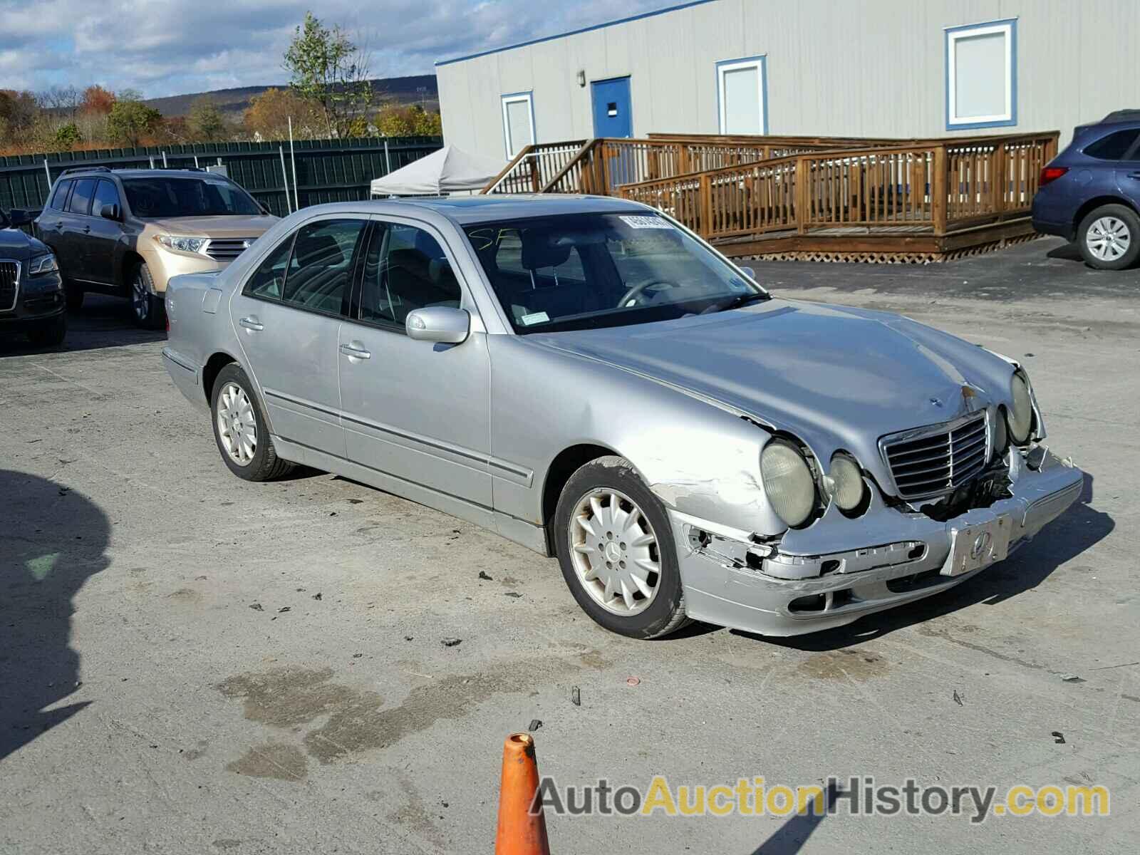 2001 MERCEDES-BENZ E 320 4MATIC, WDBJF82J81X057805