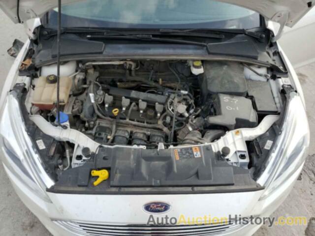 FORD FOCUS TITANIUM, 1FADP3J25JL244327