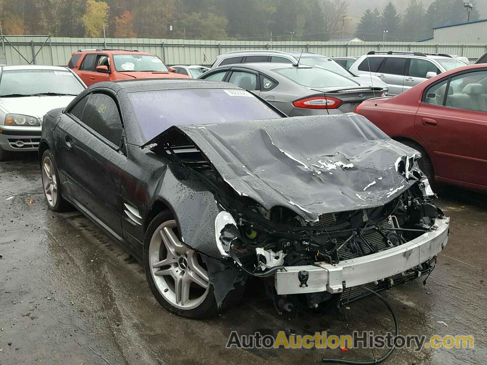 2007 MERCEDES-BENZ SL 550, WDBSK71F57F131350