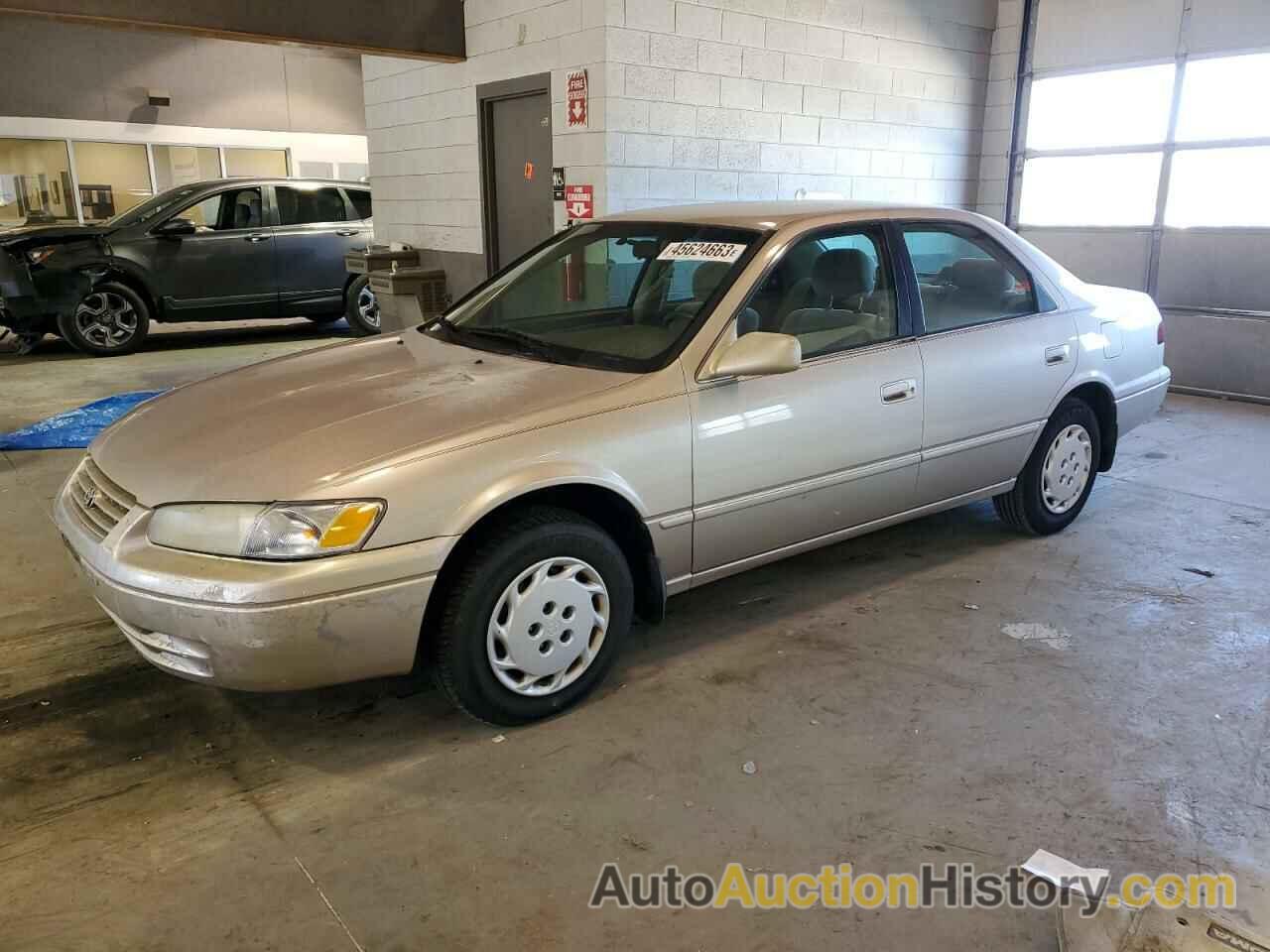 1997 TOYOTA CAMRY CE, 4T1BG22K7VU143439