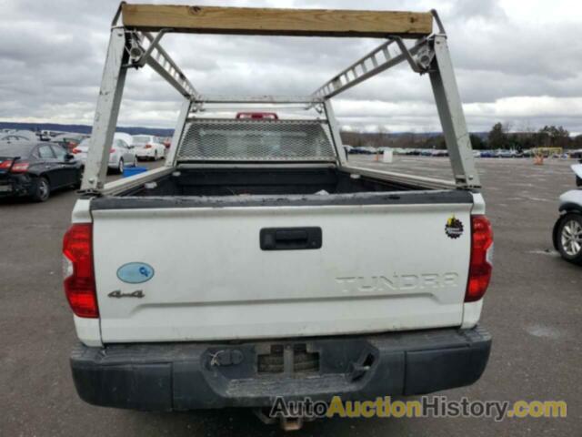 TOYOTA TUNDRA DOUBLE CAB SR/SR5, 5TFCY5F19JX022591