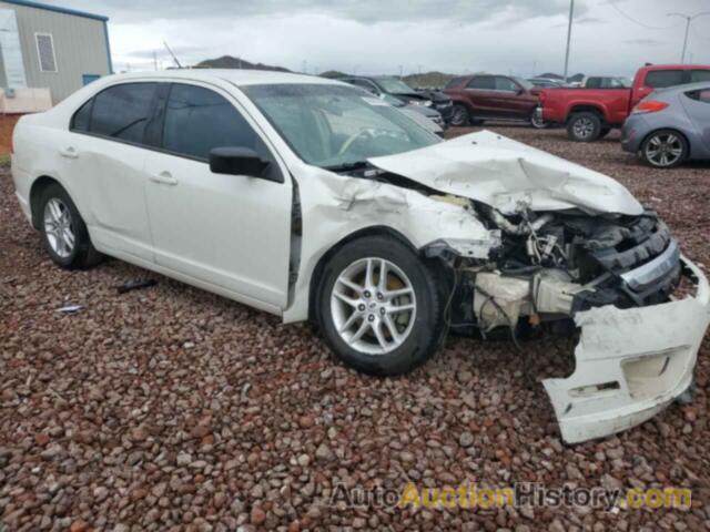 FORD FUSION S, 3FAHP0GA5CR304982