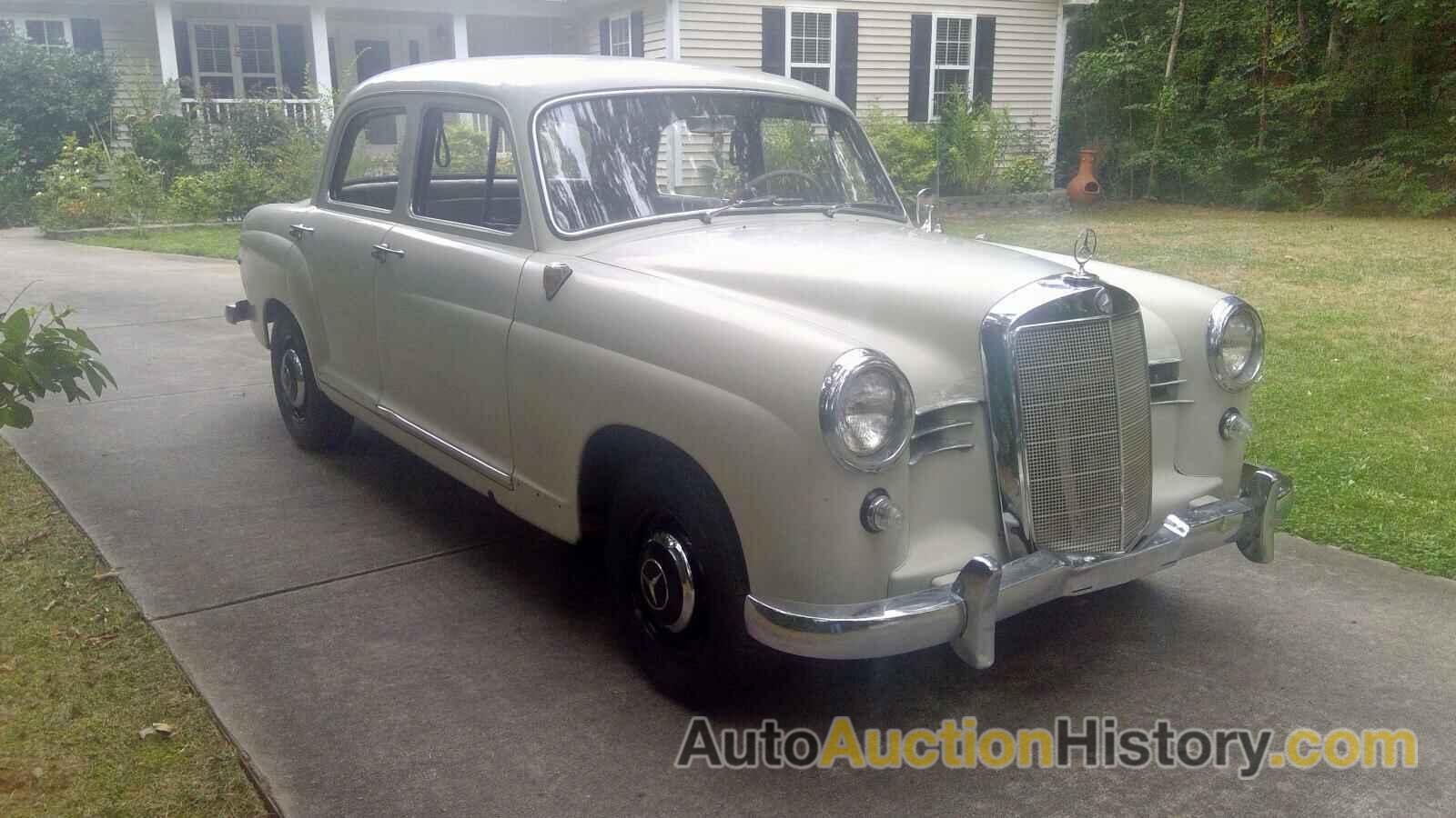 1959 MERCEDES-BENZ 180, 1200109500519