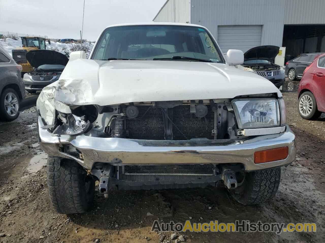 TOYOTA 4RUNNER SR5, JT3HN86RXT0004462