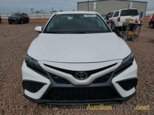 TOYOTA CAMRY SE, 4T1G11AK4NU634991