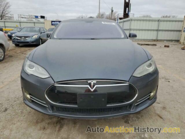 TESLA MODEL S, 5YJSA1CP8DFP11506