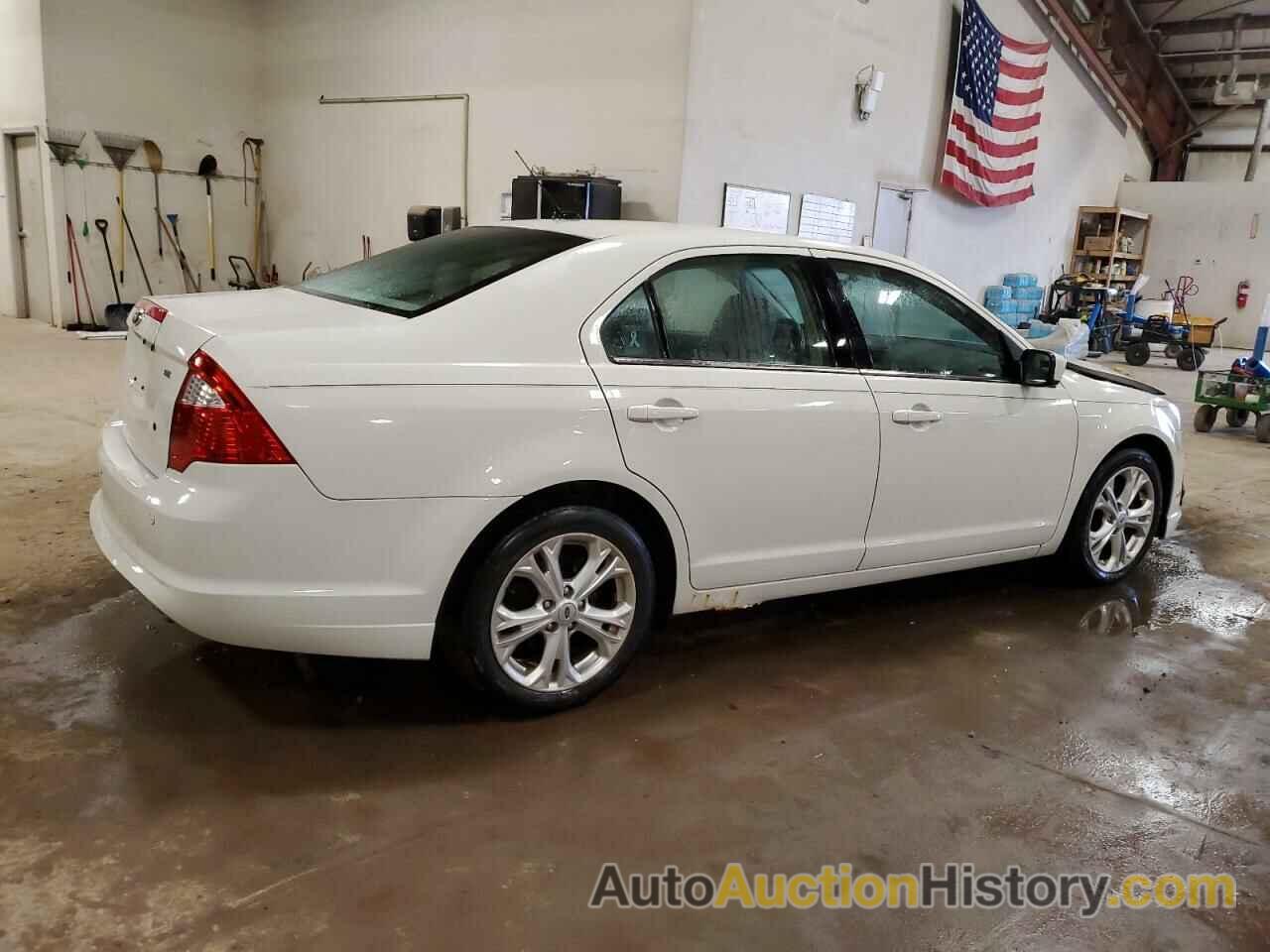 FORD FUSION SE, 3FAHP0HA8CR315876