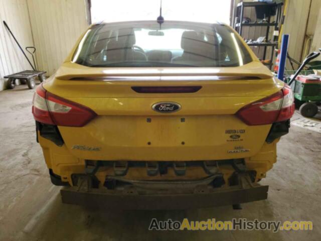 FORD FOCUS SE, 1FAHP3F24CL366660