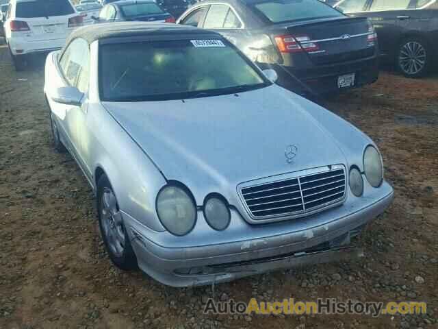 2003 MERCEDES-BENZ CLK 320, WDBLK65G33T143039