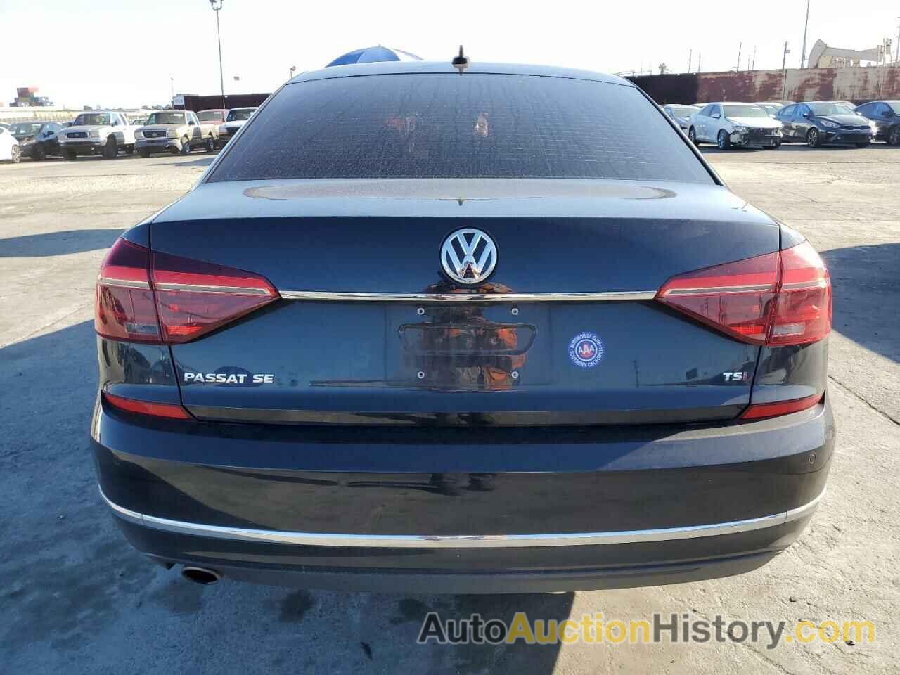 VOLKSWAGEN PASSAT SE, 1VWGT7A31HC044698