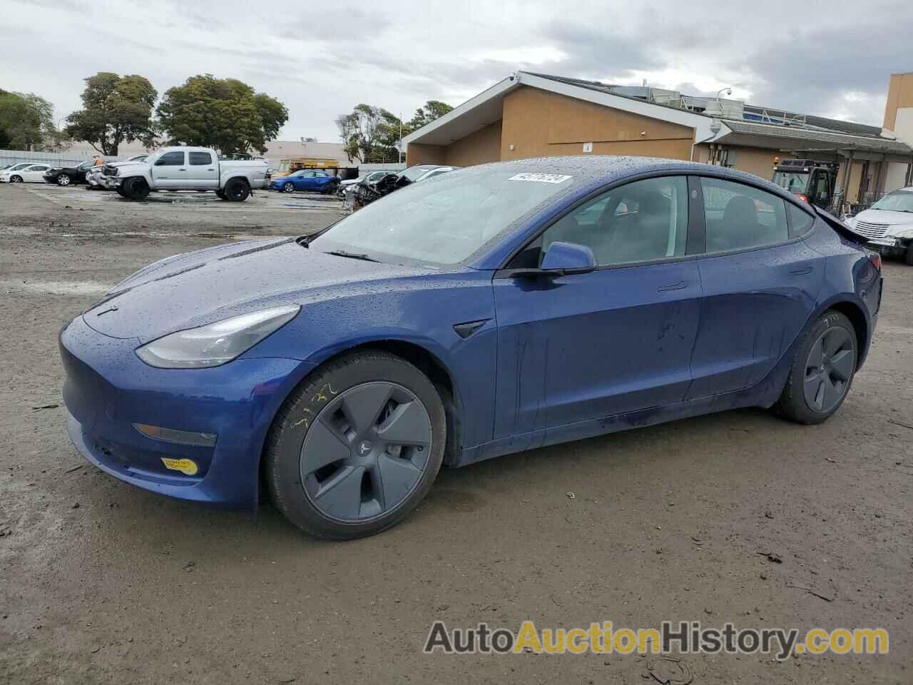 TESLA MODEL 3, 5YJ3E1EA6NF237235