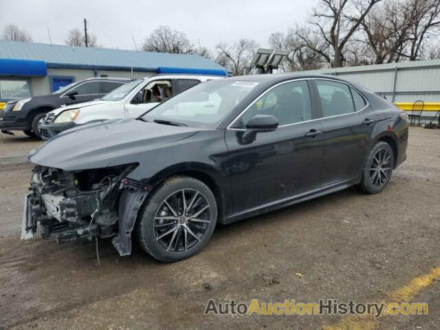 TOYOTA CAMRY SE, 4T1G11AK0NU719035