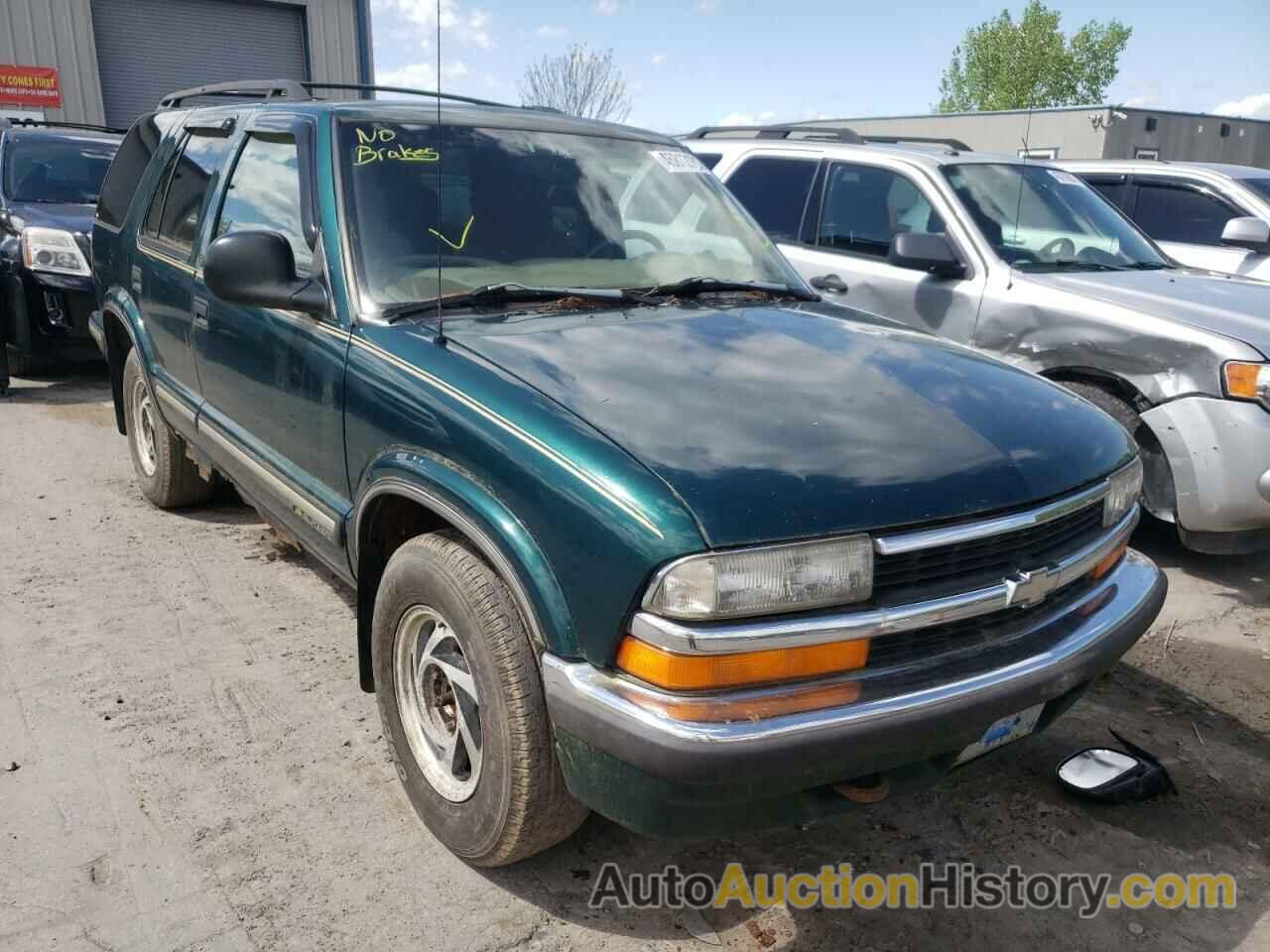 1998 CHEVROLET TRAILBLAZE, 1GNDT13W2W2242016